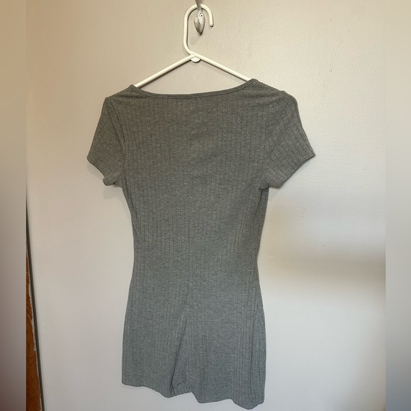 Grey Bodysuit - SHEIN - Picture 2 of 3